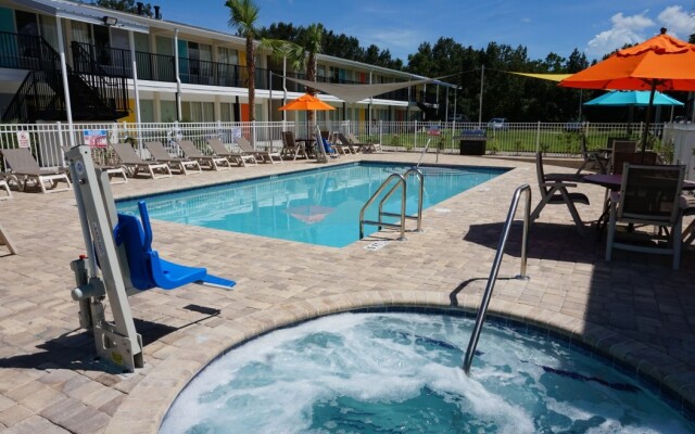 The Smart Stay Inn
