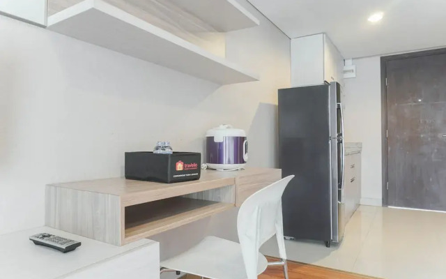 Comfortable And Nice Studio Room Apartement At H Residence