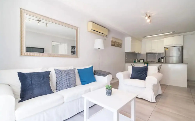 Peaceful Oasis in Randwick With Private Garden Patio