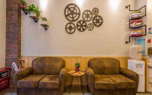 Summer Blossom Inn (Sanyabay Branch)