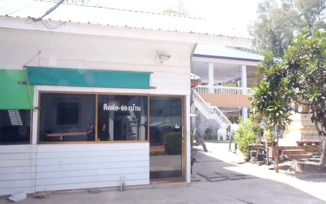 Chayta Resort