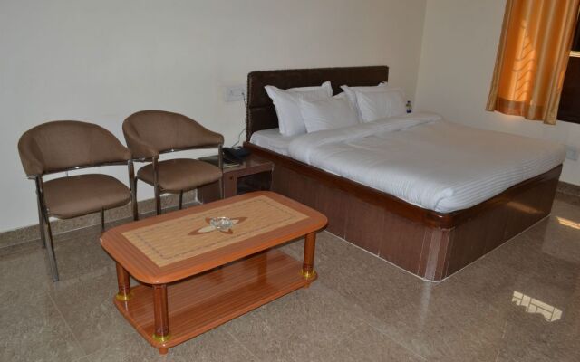 Hotel Singh Axis