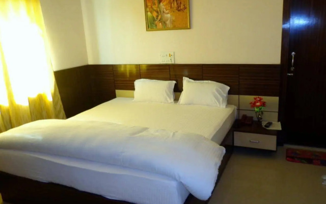 Hotel Om International