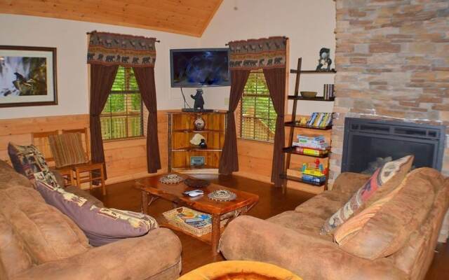 Sugar Bear Mtn Hideaway