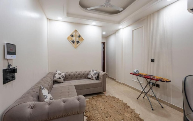 Fortune Home Service Apartment J-267