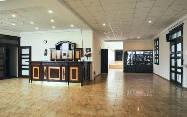 Patriarshyi Hotel