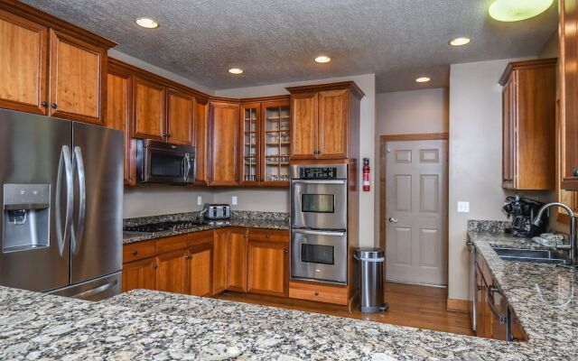 Unforgettable 8 Bedroom House