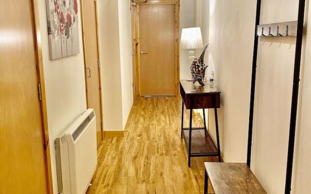 La Scala Inverness City Apartment