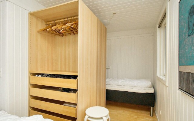 6 Person Holiday Home in Olsted