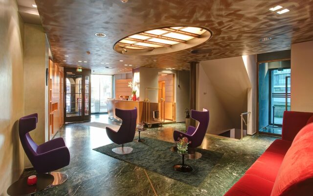 Premier Inn Koeln City Centre Hotel