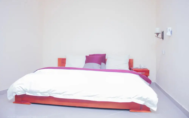 Sheilas Executive Hotel & Lodge