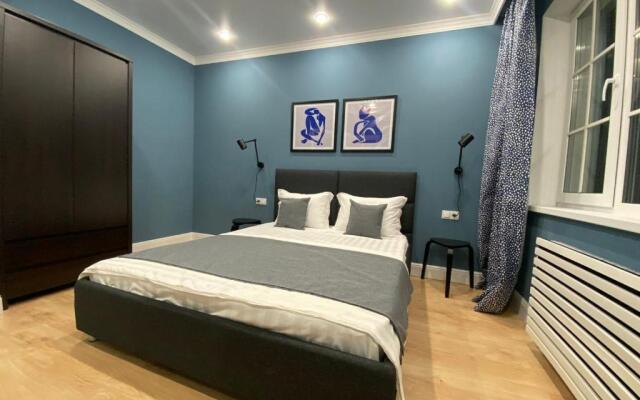 absolutely new and cozy appartment near garden