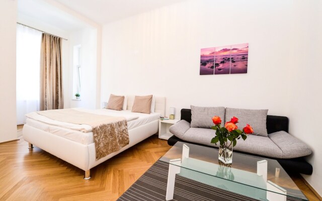 Galerie 18 Apartments