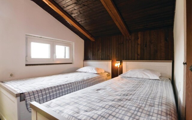 Amazing Apartment in Bibinje With 3 Bedrooms and Wifi