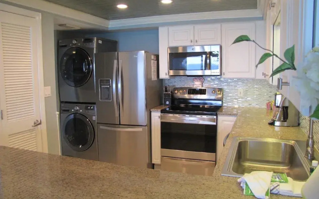 Beach House Condos by Crystal Waters