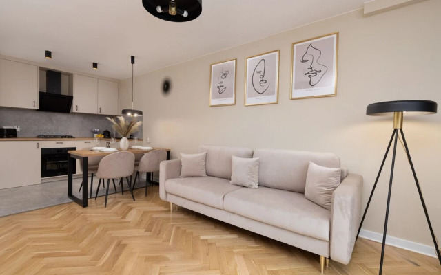 Apartment Srebrna With a View by Renters
