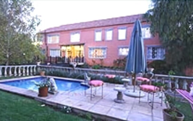 Bridgehouse