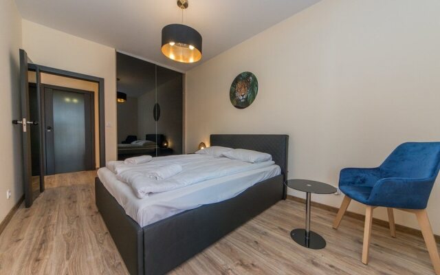 Billberry Apartments Rajska Suites