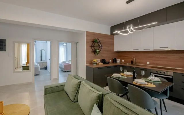 Luxury Chic Retreat Suites