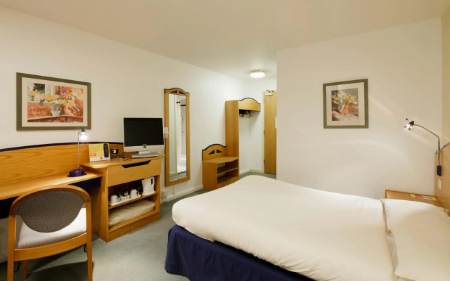 ibis Lincoln
