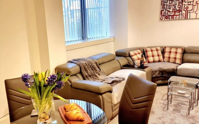 Beautiful 2-bed Apartment in Milton Keynes