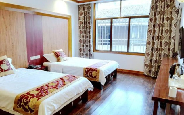 Qijiayi Theme Hostel No.2 Shop