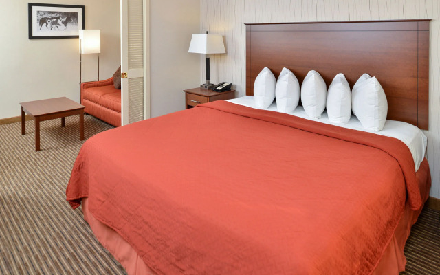 Quality Inn & Suites University Fort Collins