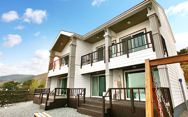 Yeongdeok Ocean Pension