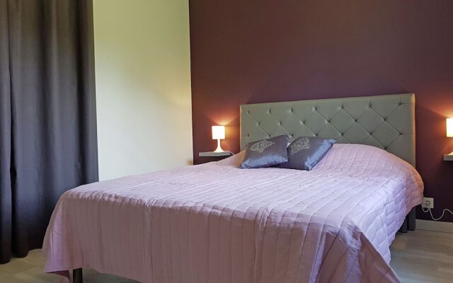 Cozy Villa in Lirac France With Private Pool
