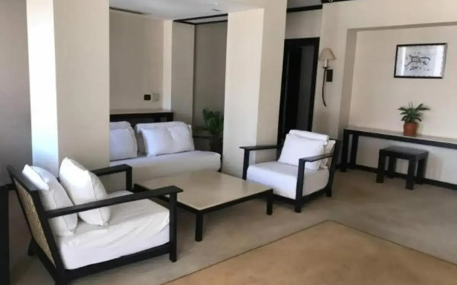 Lake Victoria Hotel