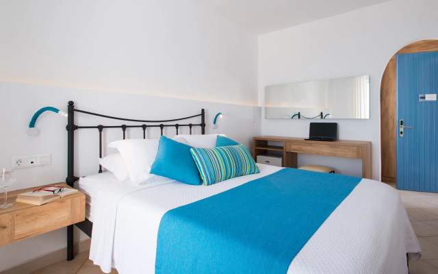 Oasis Beach Hotel