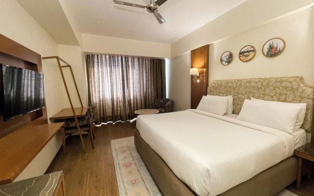 OYO 10192 Hotel Vista Residency