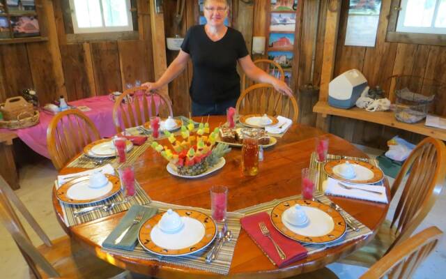 Cupola Inn Bed & Breakfast