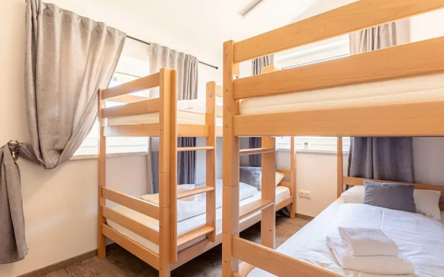 Chalet Arber in St.englmar With its own Hottube