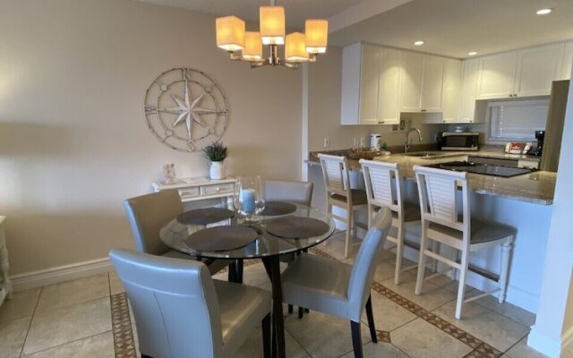 Bay Oaks by Beachside Management