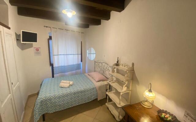 L'Antica Torre Caralis Holiday