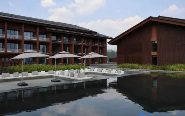 Eterna Venue Resort Jingmai