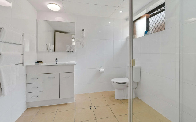 Quality Hotel Robertson Gardens