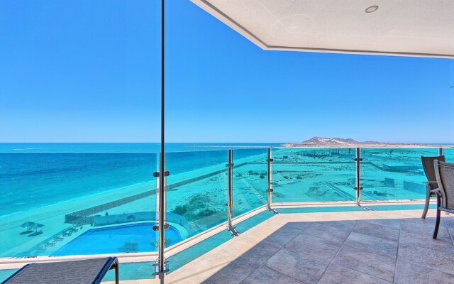 Esmeralda Luxury Resort
