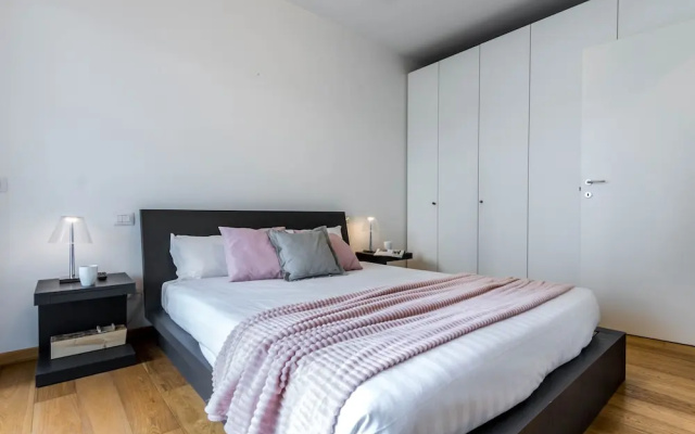 JOIVY Superb Flat For 4 W/Balcony Near Milano Centrale