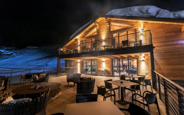 Le Massif Hotel & Lodge