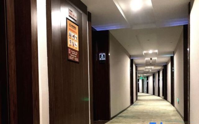 Huangting Lijing Hotel