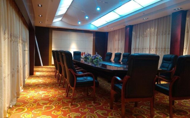 Wuzhishan Huajue Business Hotel