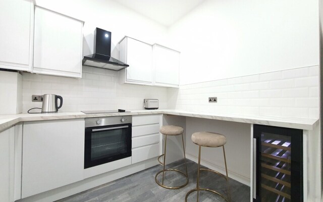 Dysa Banks Apartments