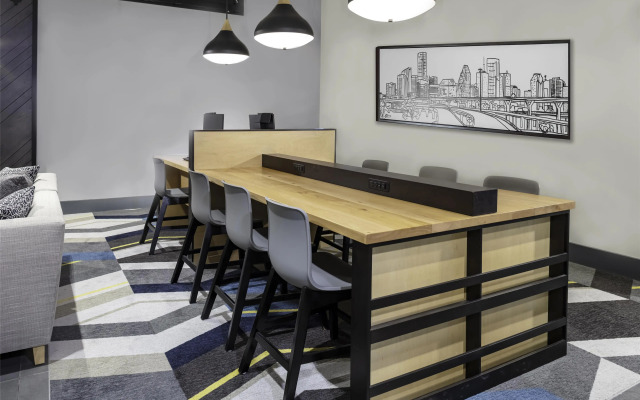 Hyatt House The Woodlands / Shenandoah