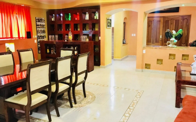 Room in B&B - Sunset Double Room in Stunning Villa Playacar Ii