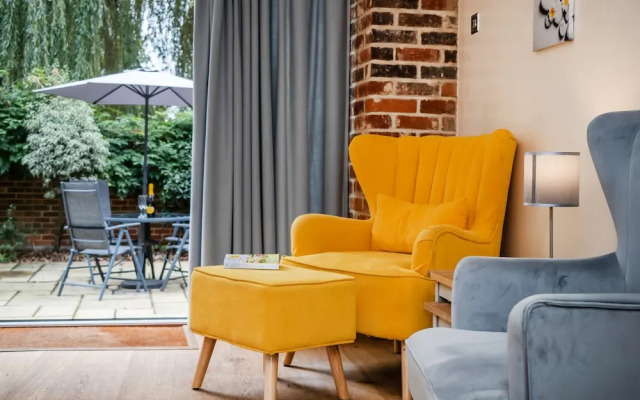 Maple Barn: Lux Rural Retreat Near Norfolk Coast