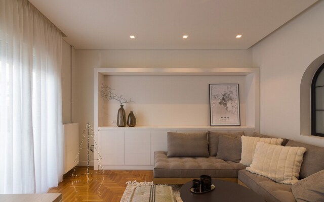 Spacious 3 bedroom apartment in Thessio