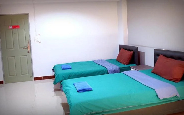 Siri Sothorn Apartment