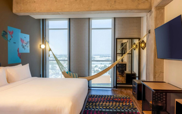 Aloft Guadalajara Sur